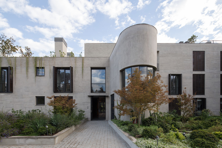 安第斯山脚下的混凝土庄园-14