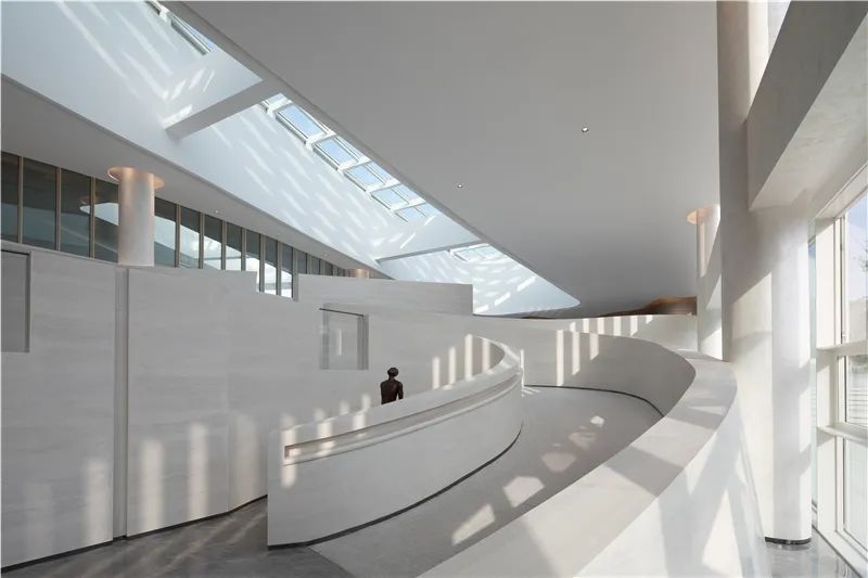 金碧雅居·麓铭府叠拼样板间 | 诗意的空间与生活共鸣-73