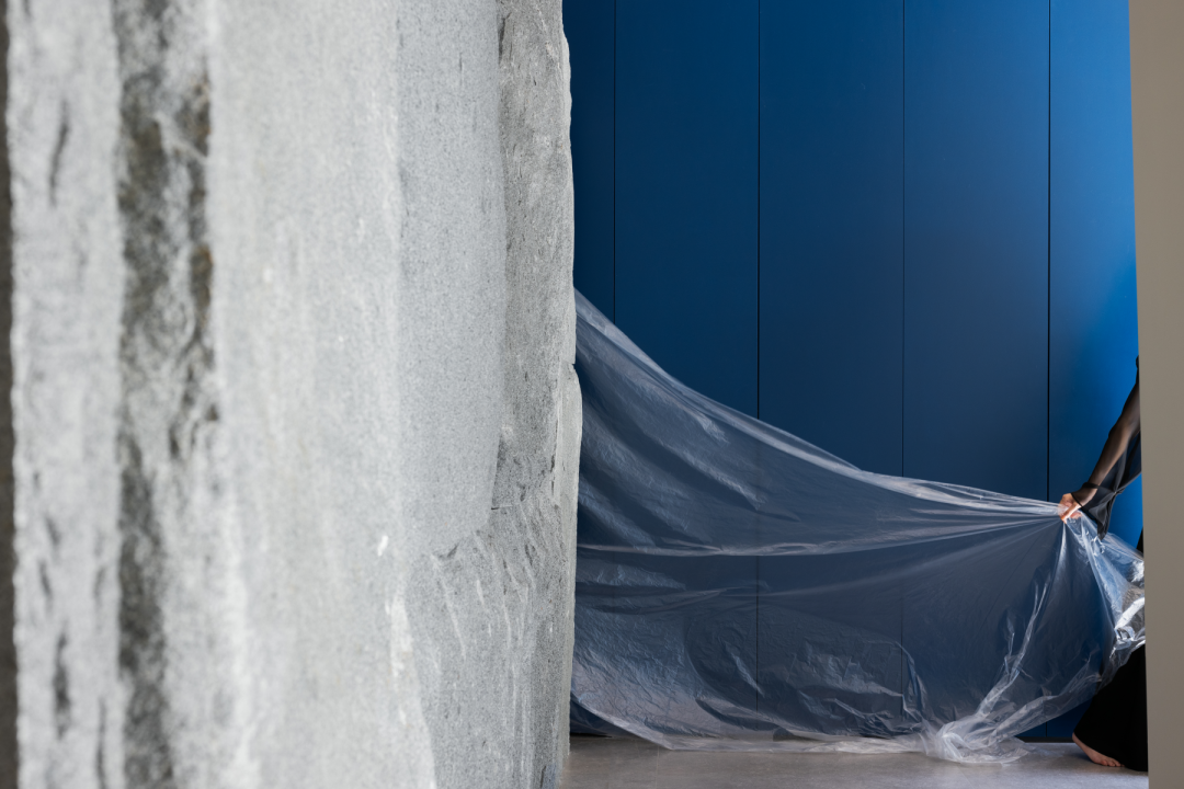 光之峡谷本杰明摩尔涂料展厅丨中国惠州丨质感建筑设计-24