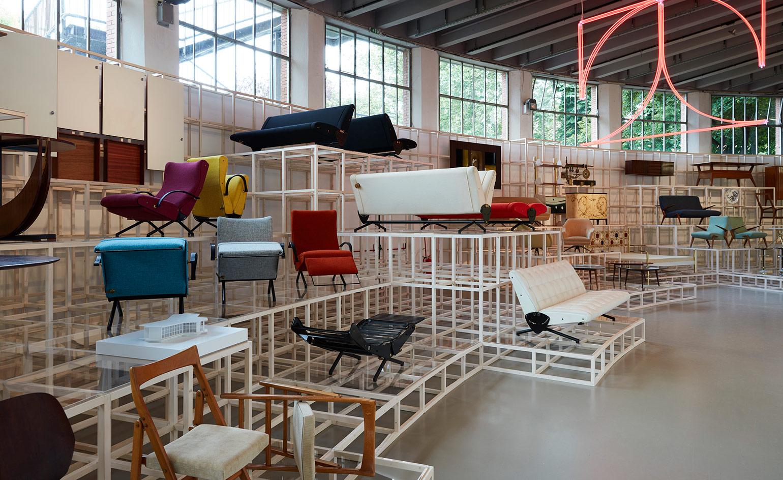 奥斯瓦尔多·博尔萨尼(Osvaldo Borsani) retrospective-18