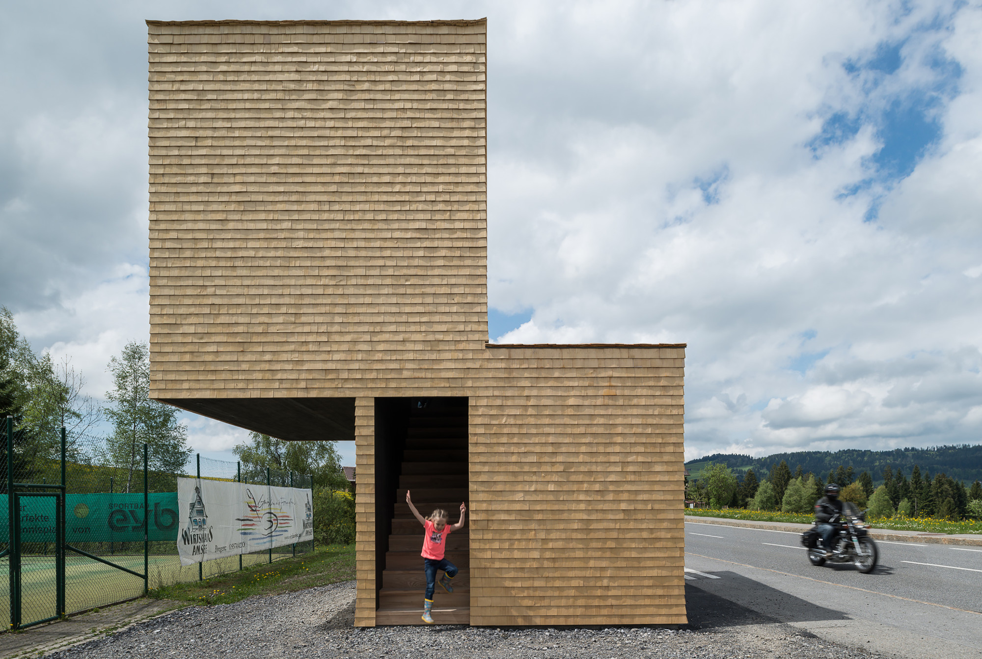 Bus Stop Kressbad  Rintala Eggertsson Architects-30