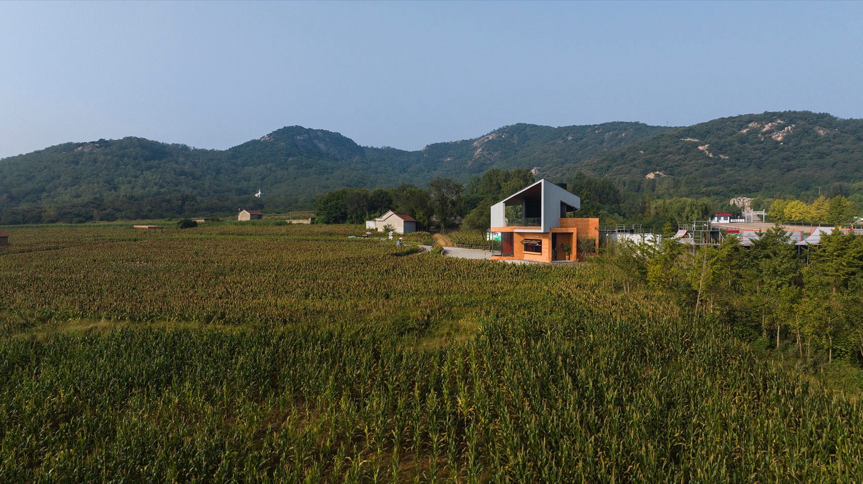 驻龙山风景区BMX小轮车比赛看台丨中国日照丨hyperSity建筑事务所-4