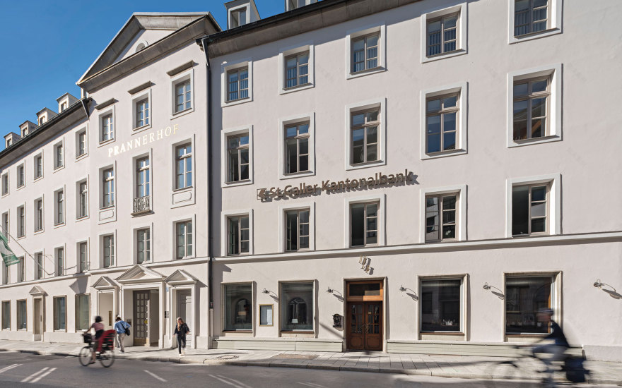 慕尼黑老城区银行办公室改造-6