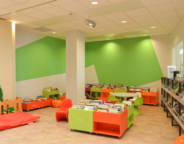 第戎方丹德乌什区新图书馆导视系统设计项目丨法国第戎丨A4 Designers-10