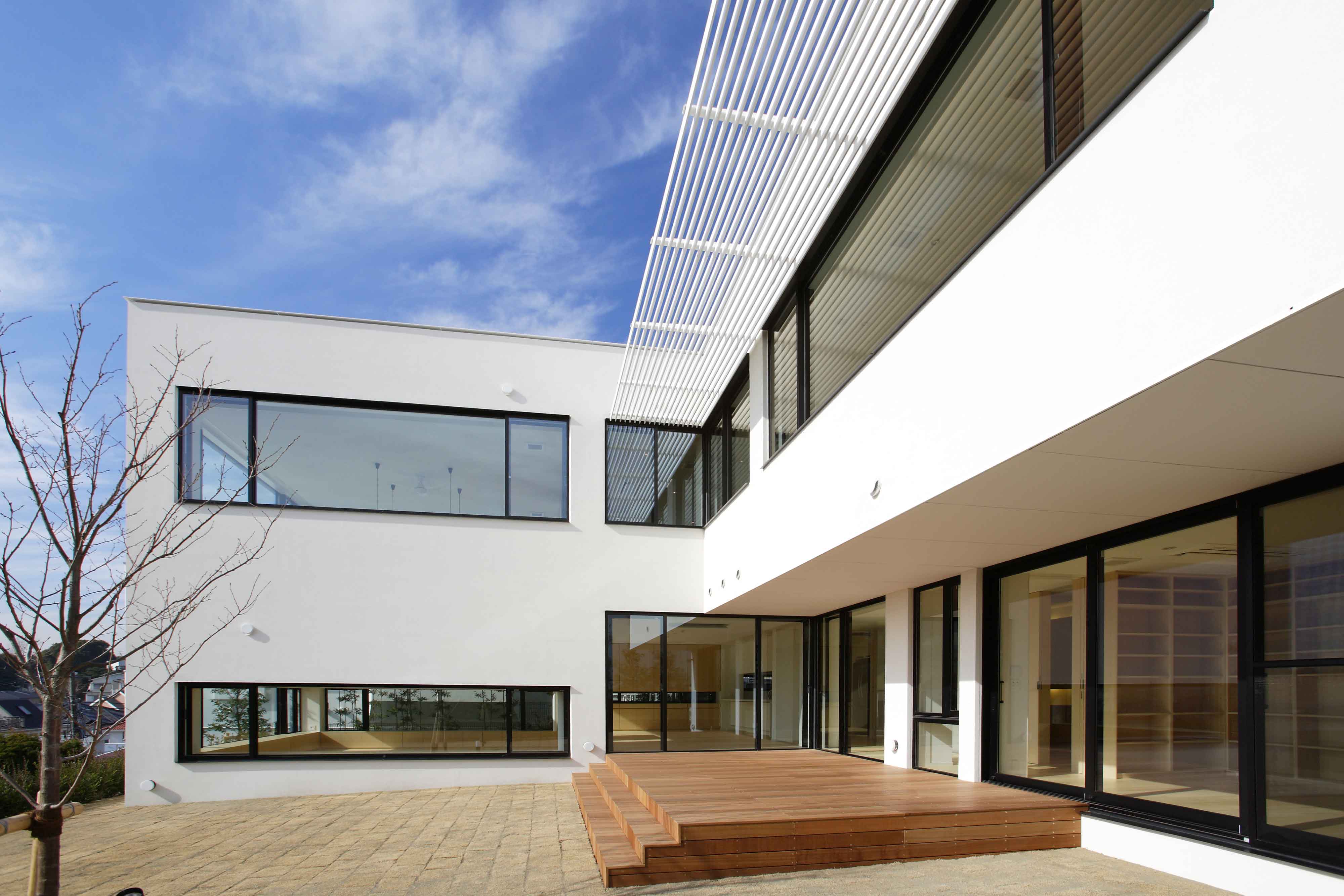 house on the bluff-6