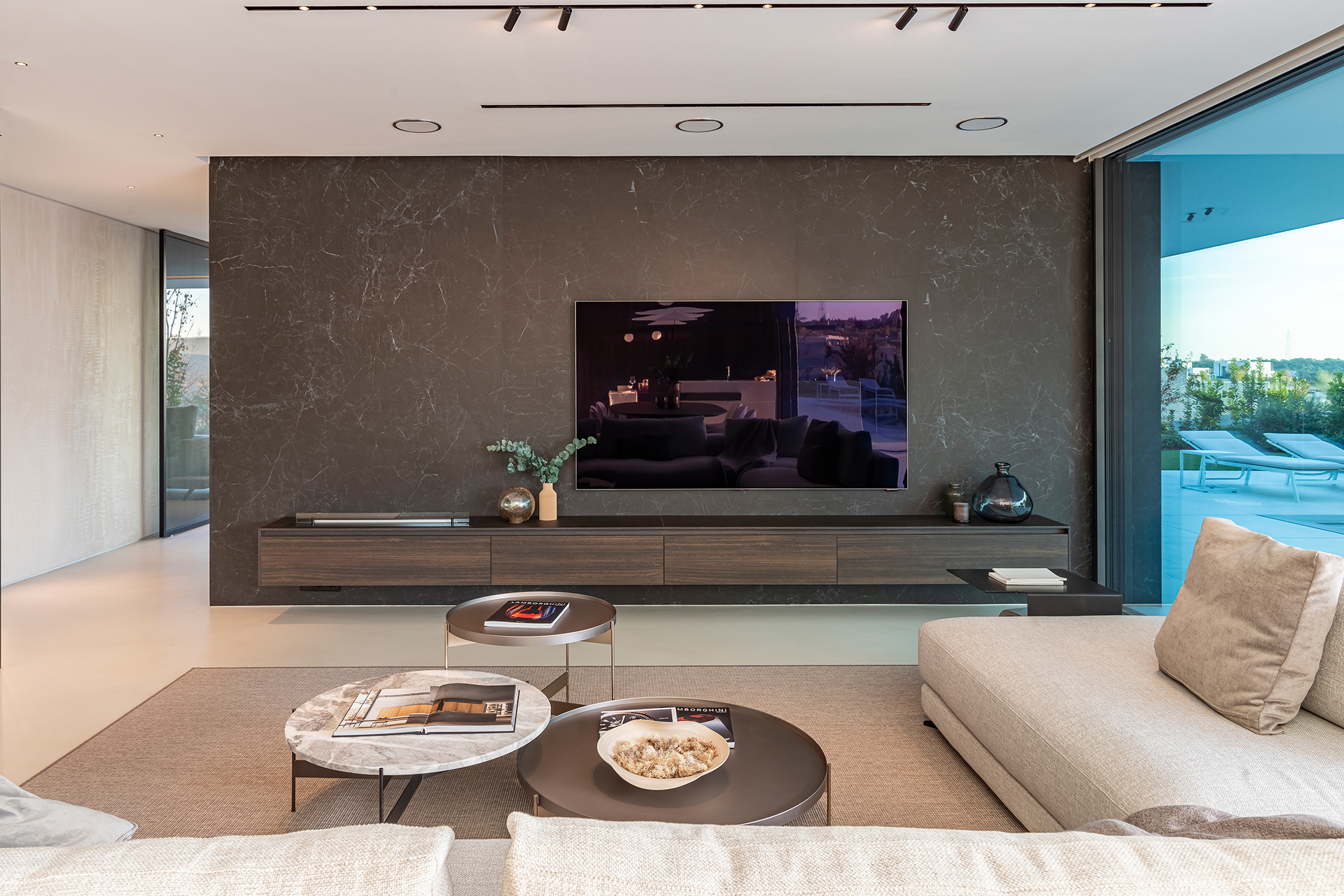 Residencial para Materia-22