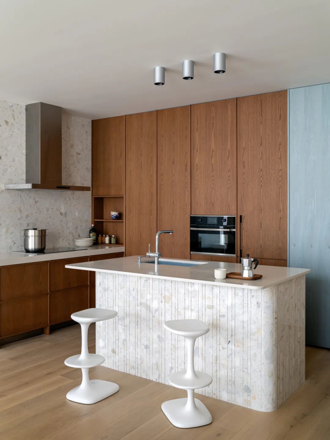 在80㎡的公寓里，用软装实现娱乐和工作的自由切换 | X-ZOO-16