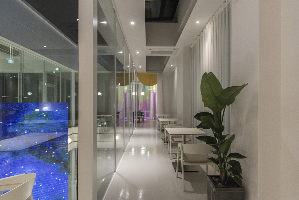 现代高级的布兰奇咖啡馆设计-24