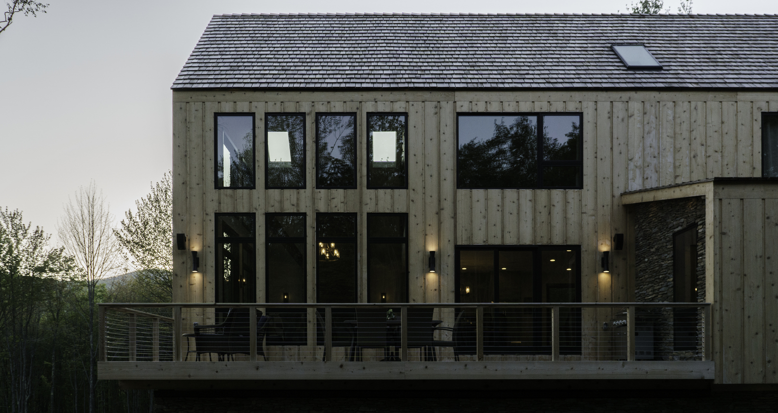 美国杉树与石小屋-11