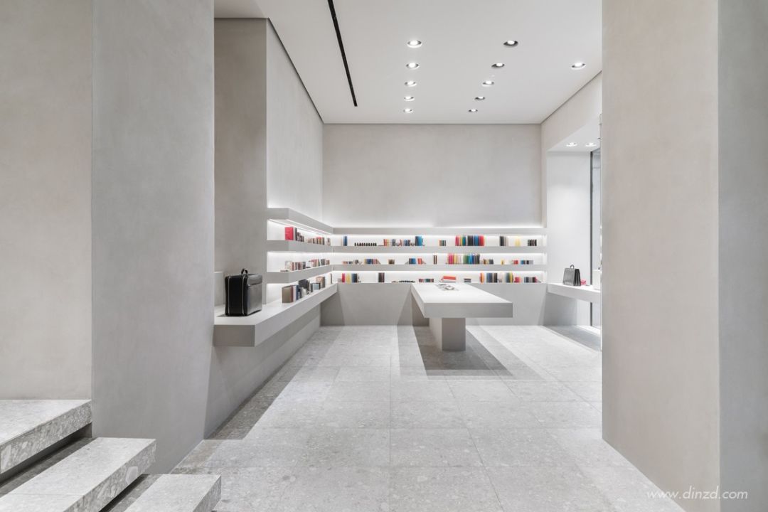极简大师 John Pawson 打造 Valextra 米兰旗舰店-17