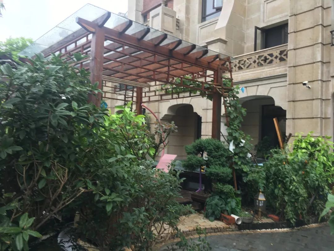 新中式家庭花园的优雅变身-27