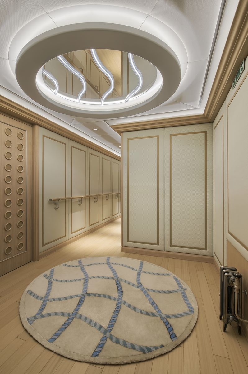 超级游艇M,Y Dream-4