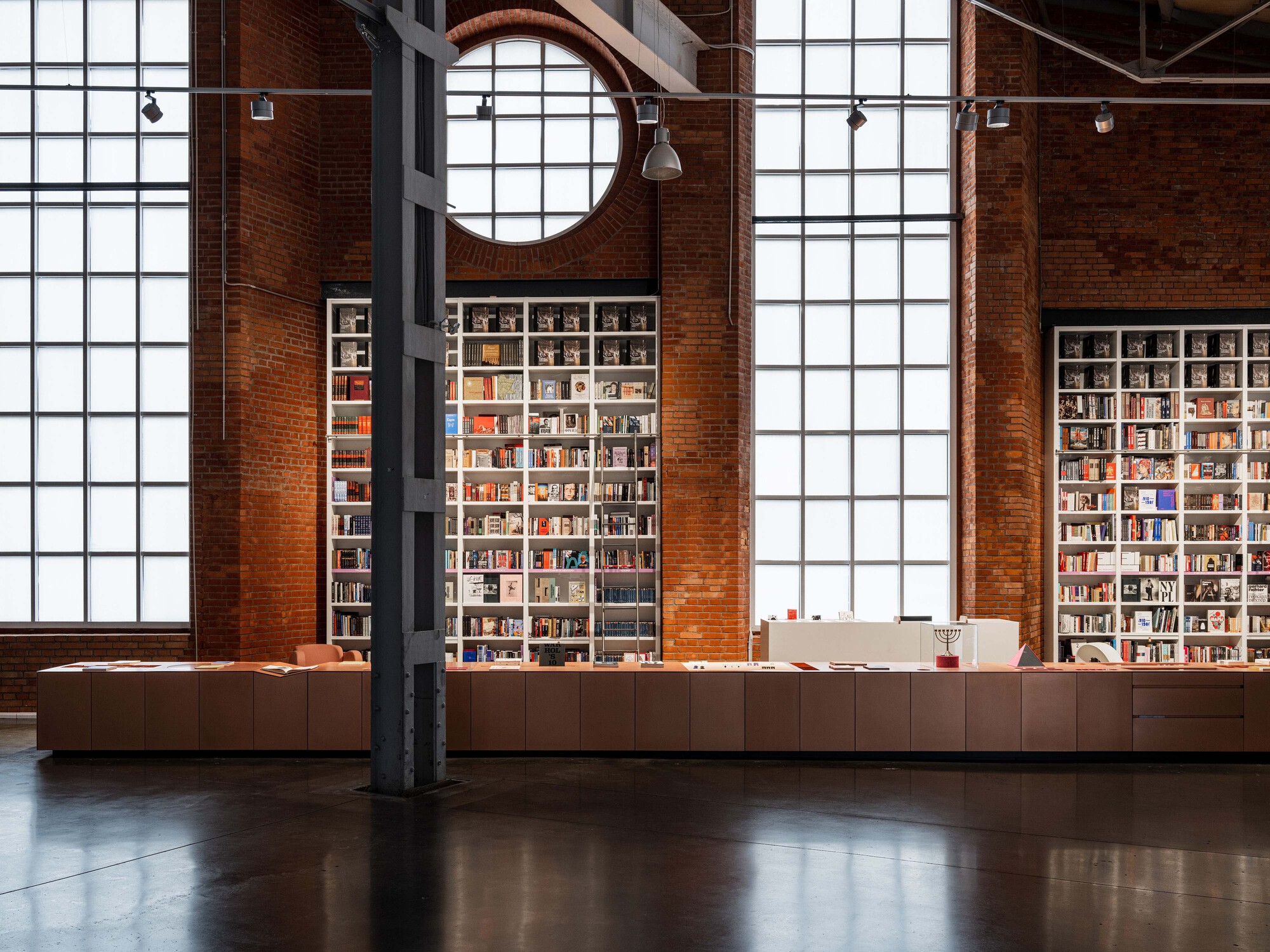 莫斯科犹太博物馆书屋改造工程丨俄罗斯莫斯科丨Architectural Bureau A2M-17