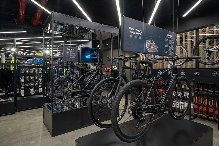 TPG Architecture/体验式社交零售空间，自行车专卖店设计-40