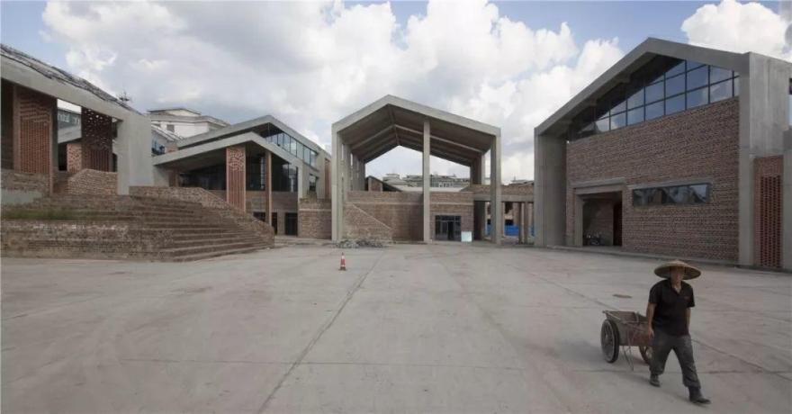 湾头桥乡镇综合服务平台丨中国湖南丨地方工作室,湖南大学设计研究院有限公司-26