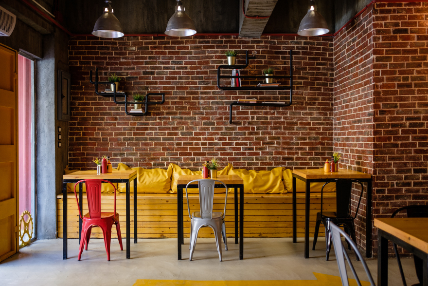 工业风街头小吃餐厅丨Nour elRefai-11