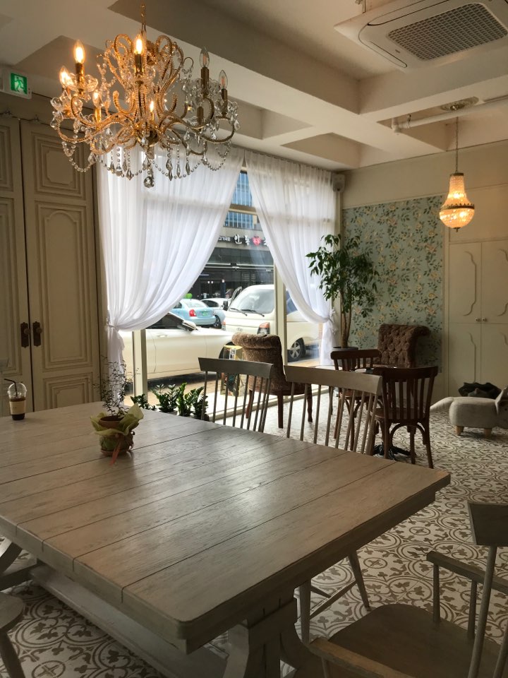 40 平小空间的大气设计，品味独特的室内装饰风格-4