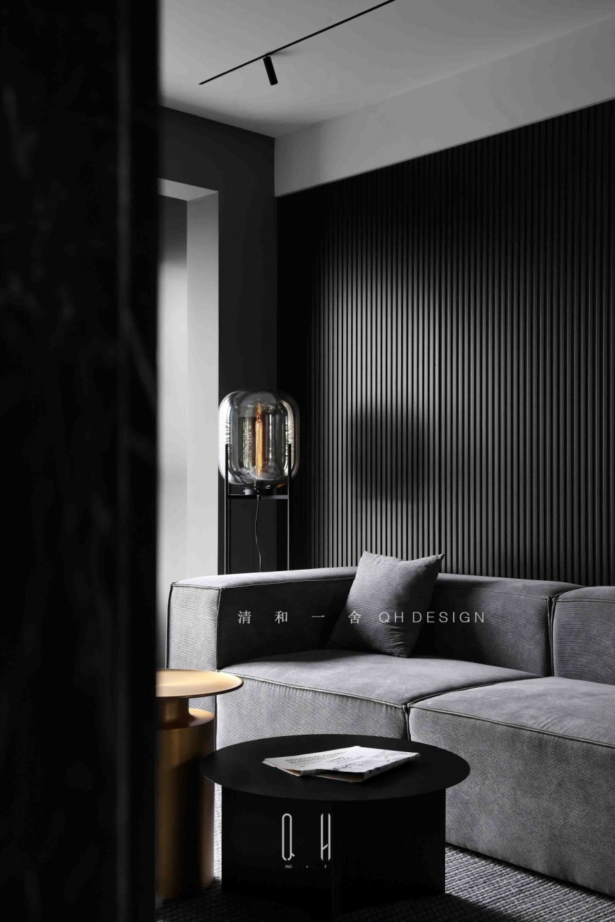 黑色百叶帘下的静谧空间丨中国天津丨Q.H DESIGN TEAM-22