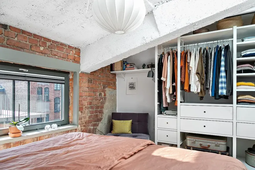 瑞典工业风设计公寓,顶楼露台成亮点-11