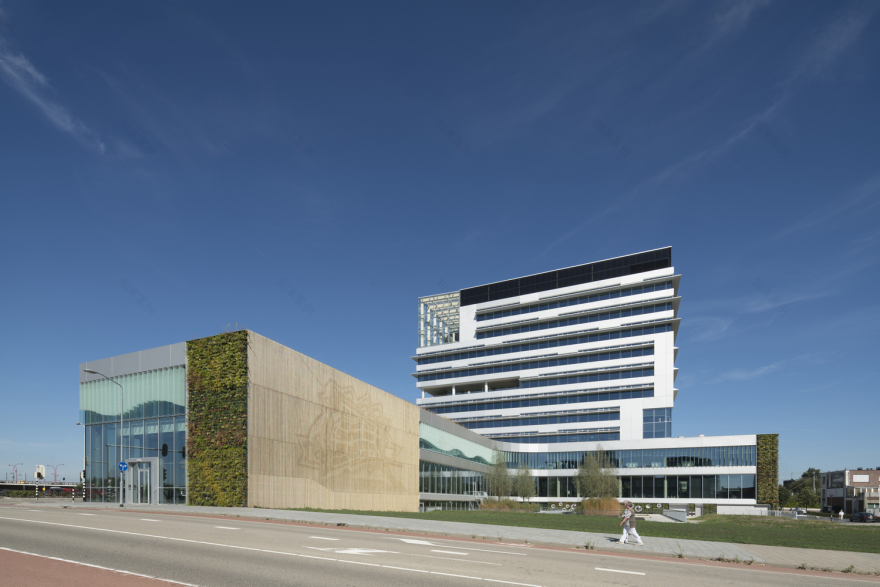 荷兰 Venlo 市府大楼 | 全球最大绿墙,环保与可持续的典范-26