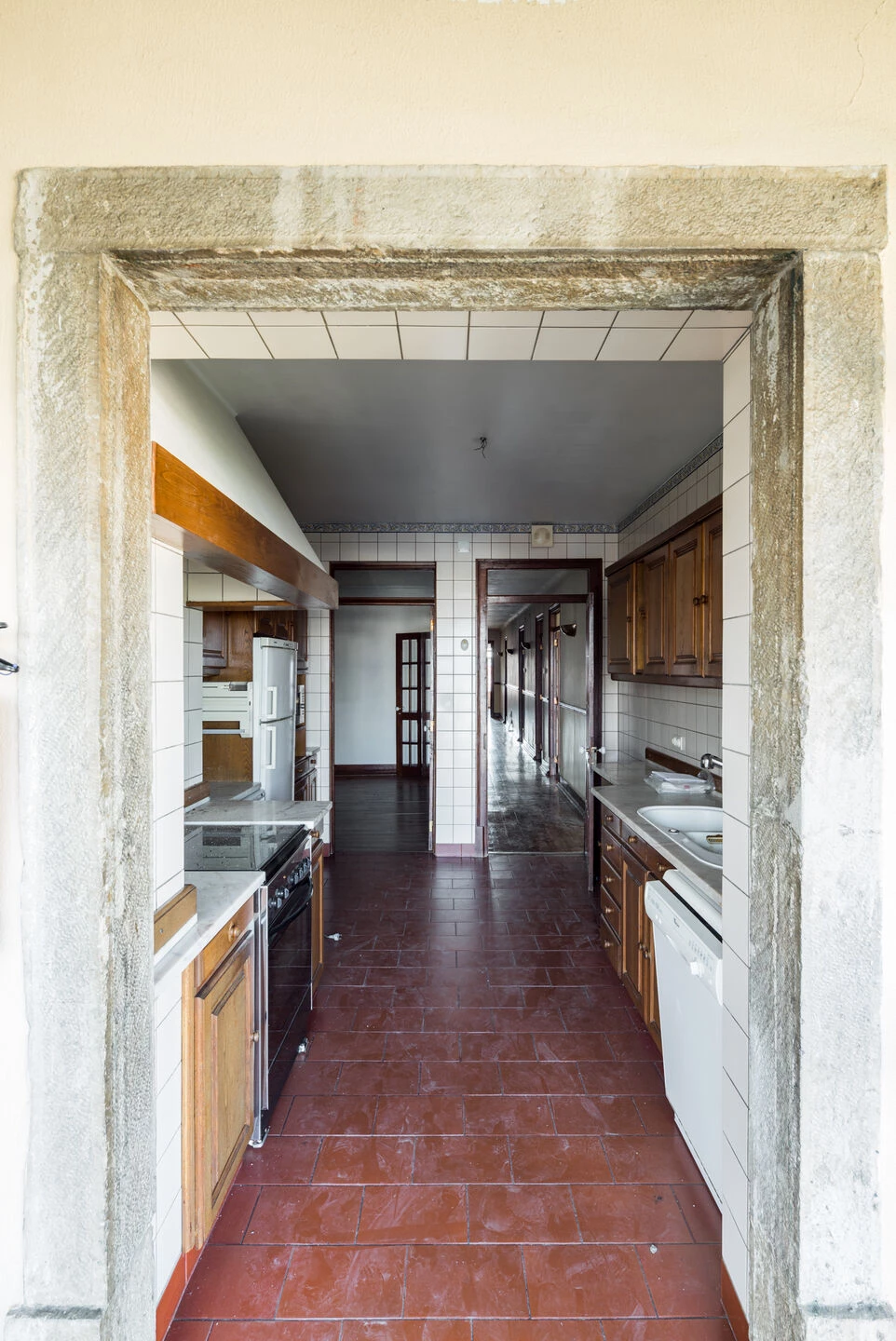 里斯本 Saraiva de Carvalho 公寓丨葡萄牙里斯本丨Aboim Inglez Arquitectos-51