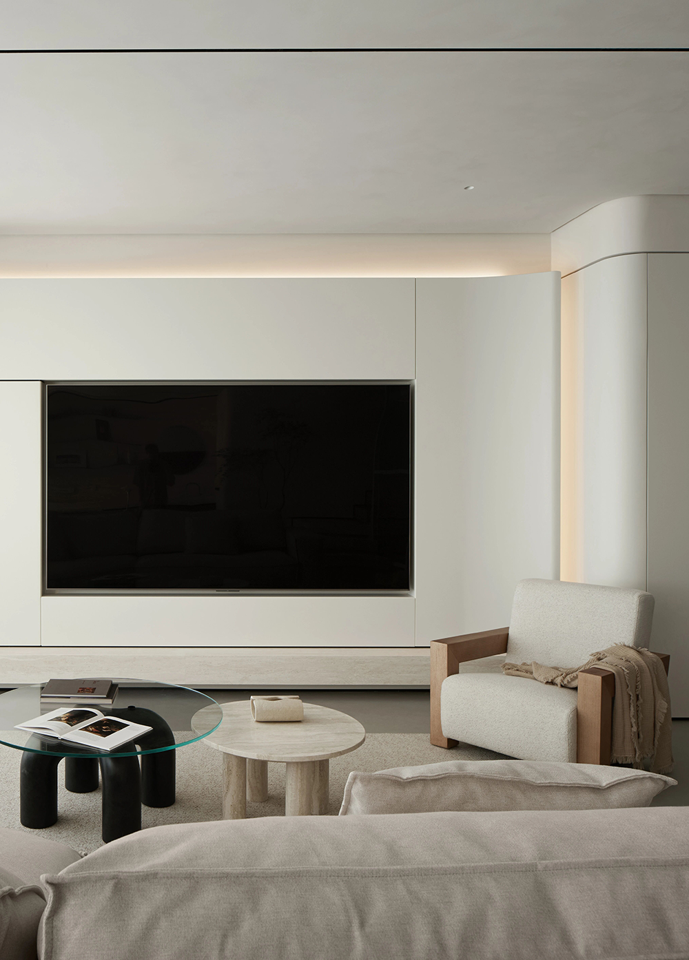 私宅丨400㎡诗意别墅：纯净如简，自然而然_20251021-28