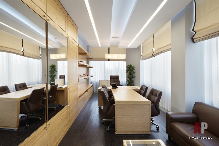 现代四层建筑公司办公室项目丨Качалов Иван,Метёлкин Игорь-37