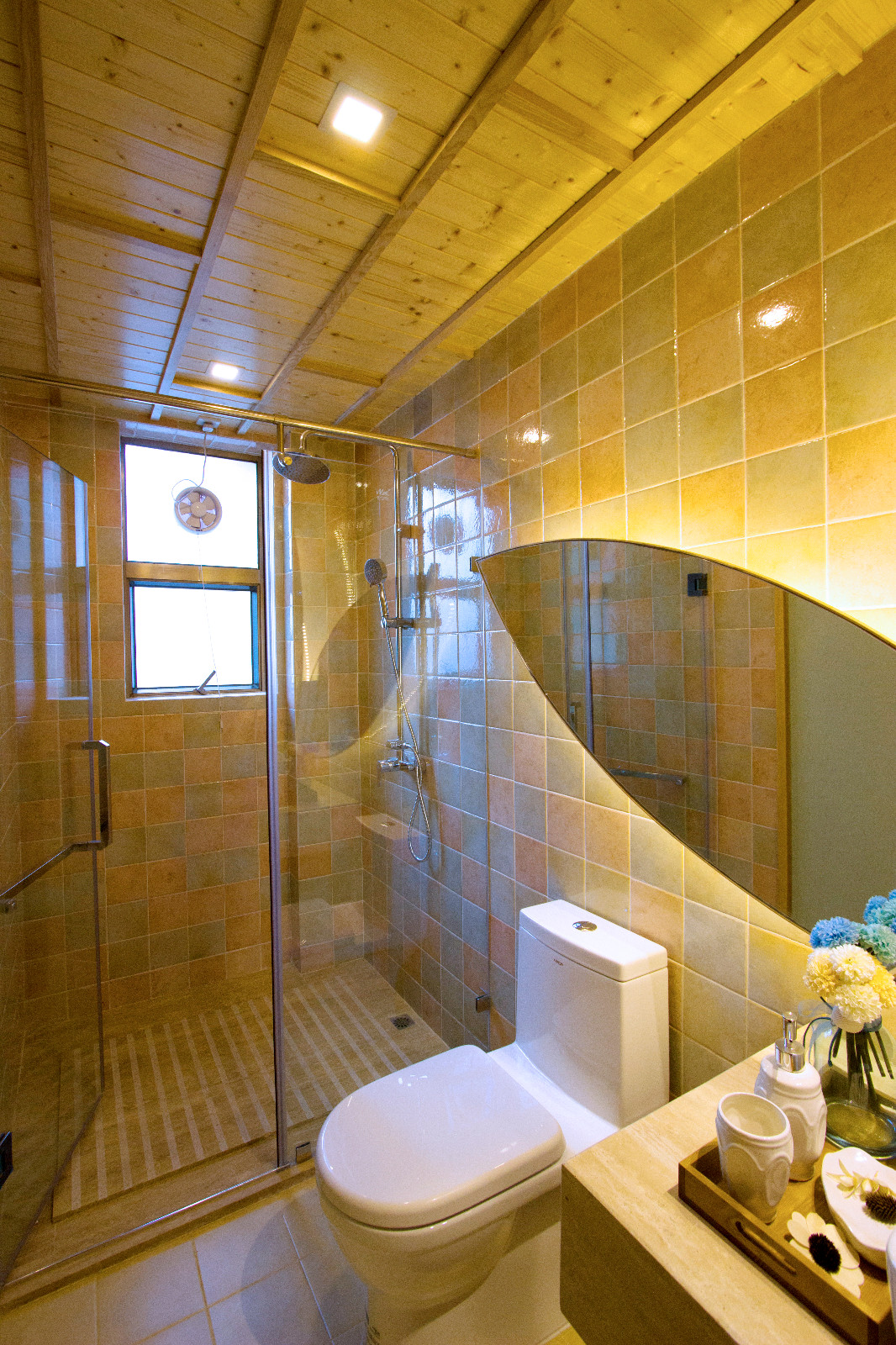 顺德公园一号浪漫巴里风样板间-9