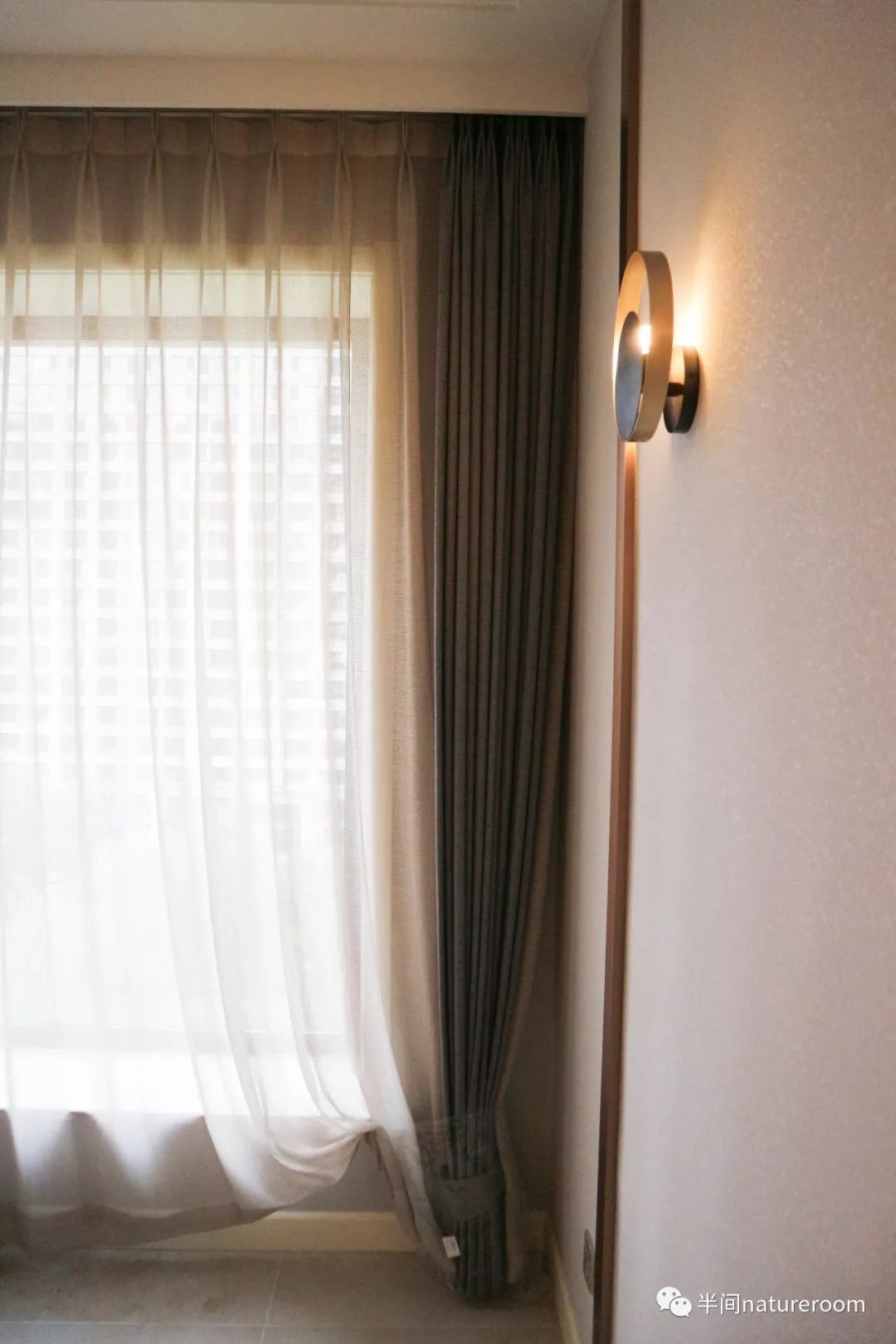 《半间软装设计》打造繁华静谧的现代港式家居-23