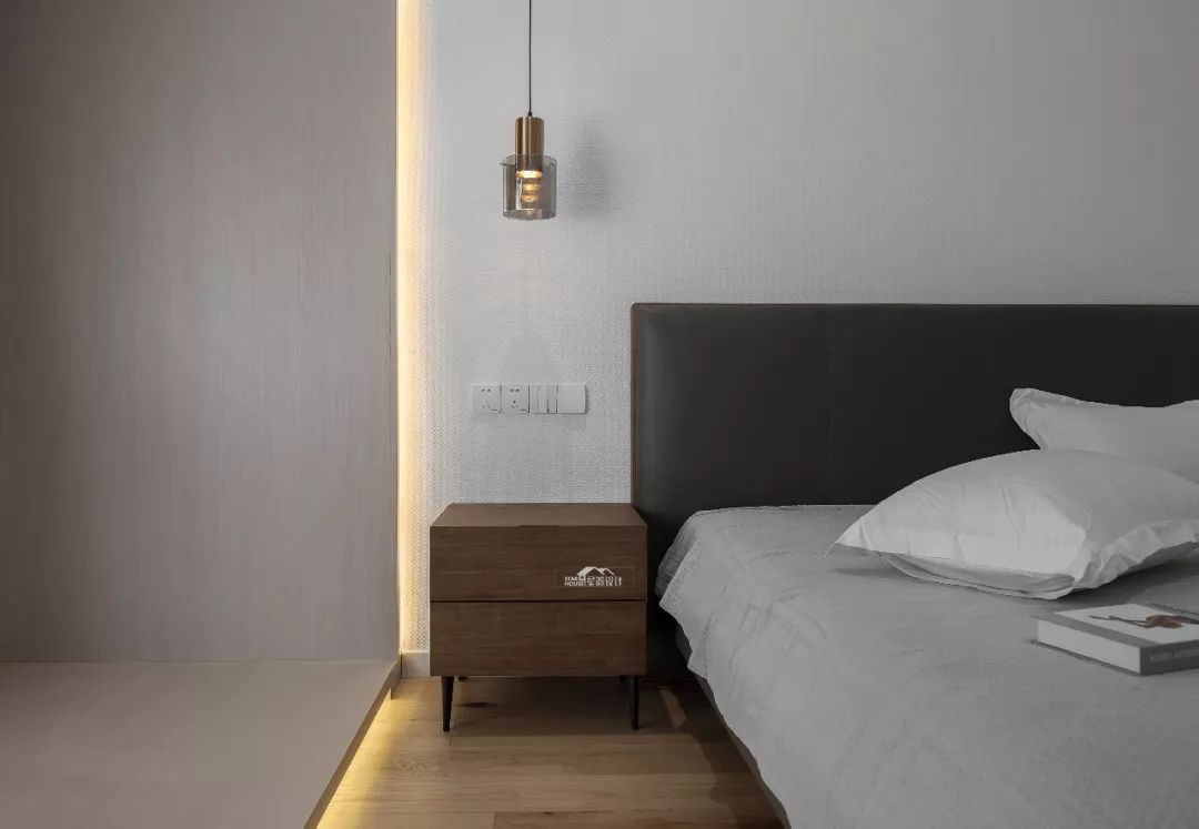 星瀚设计打造极简风别墅-34