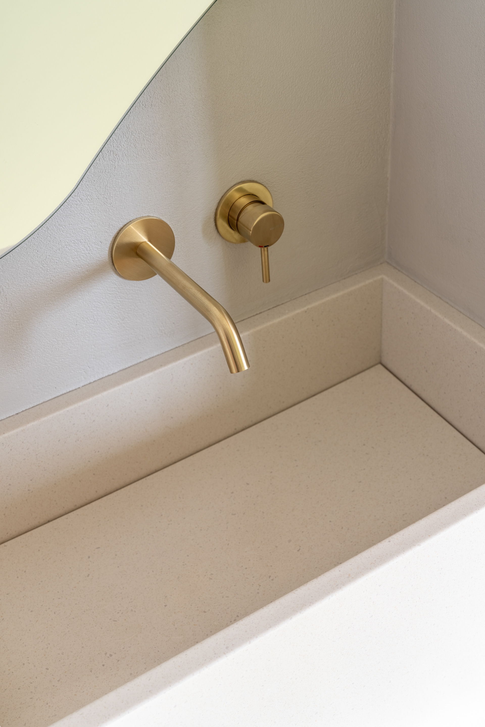 VSLKVSKA | A two-story apartment design-76