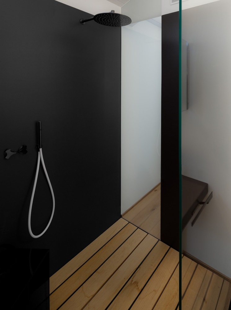 意大利 Treviso 郊区“T”形住宅设计-73