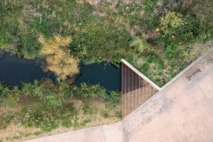 Rec Comtal 环境修复丨西班牙巴塞罗那丨Adrià Goula-10