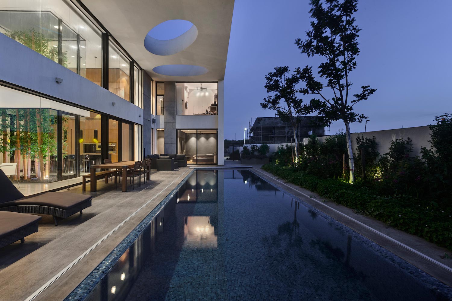 色彩对比下的现代绿洲——以色列凯撒利亚住宅设计-35