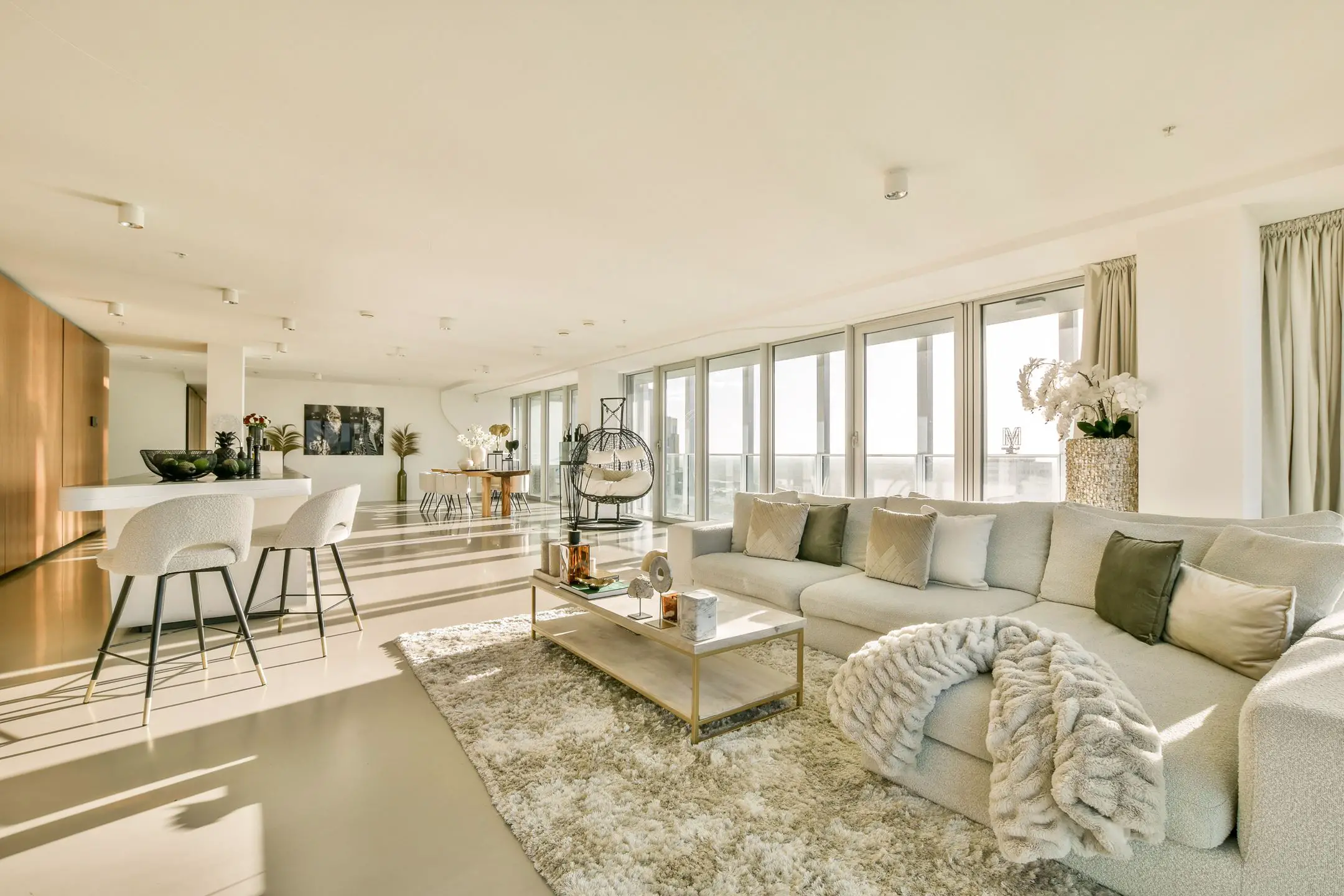 荷兰旋转大厦 | 超现代顶层公寓的惊艳设计-3