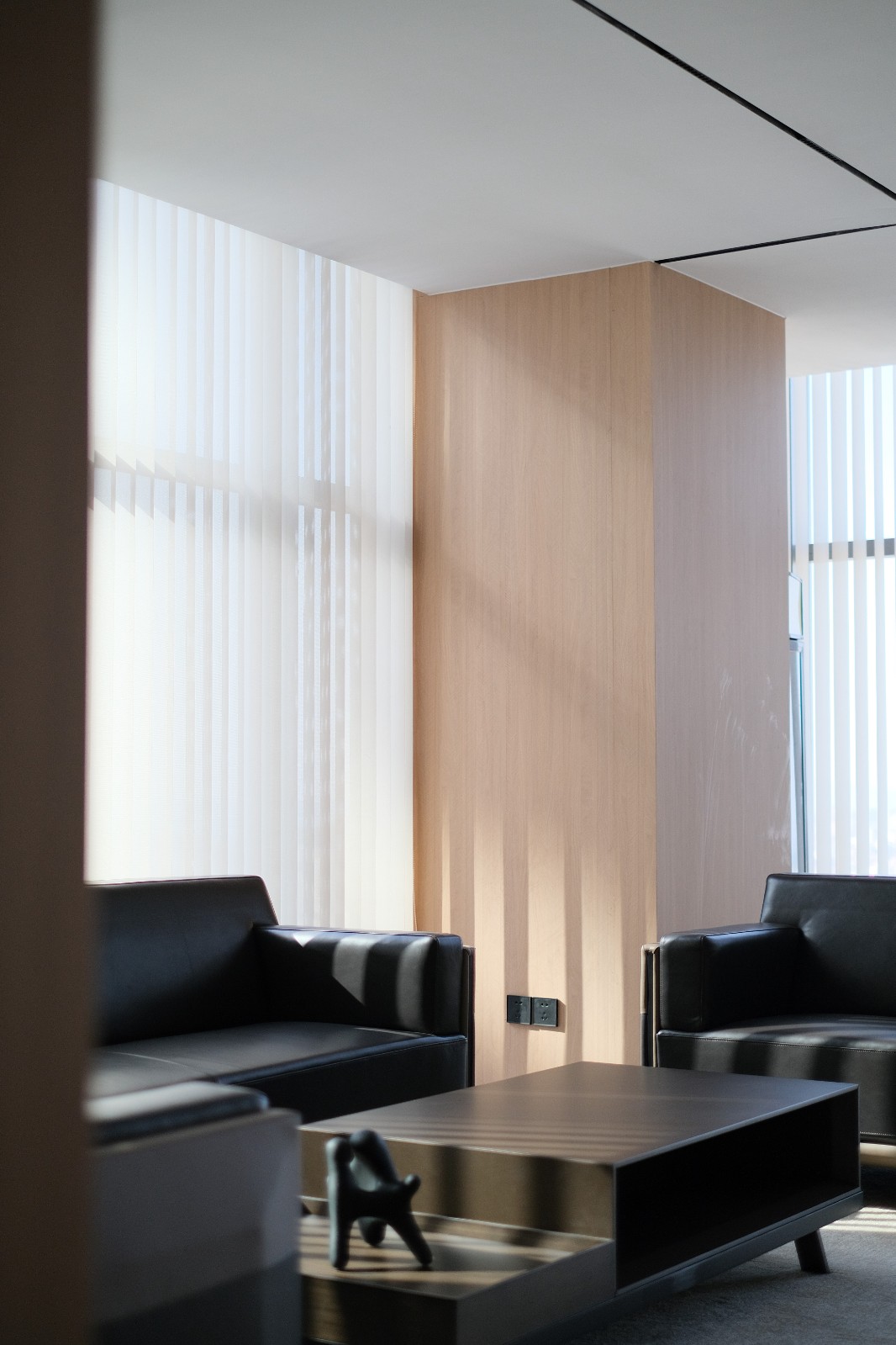 逻辑生成 · 新媒体集团年轻化办公空间设计-34