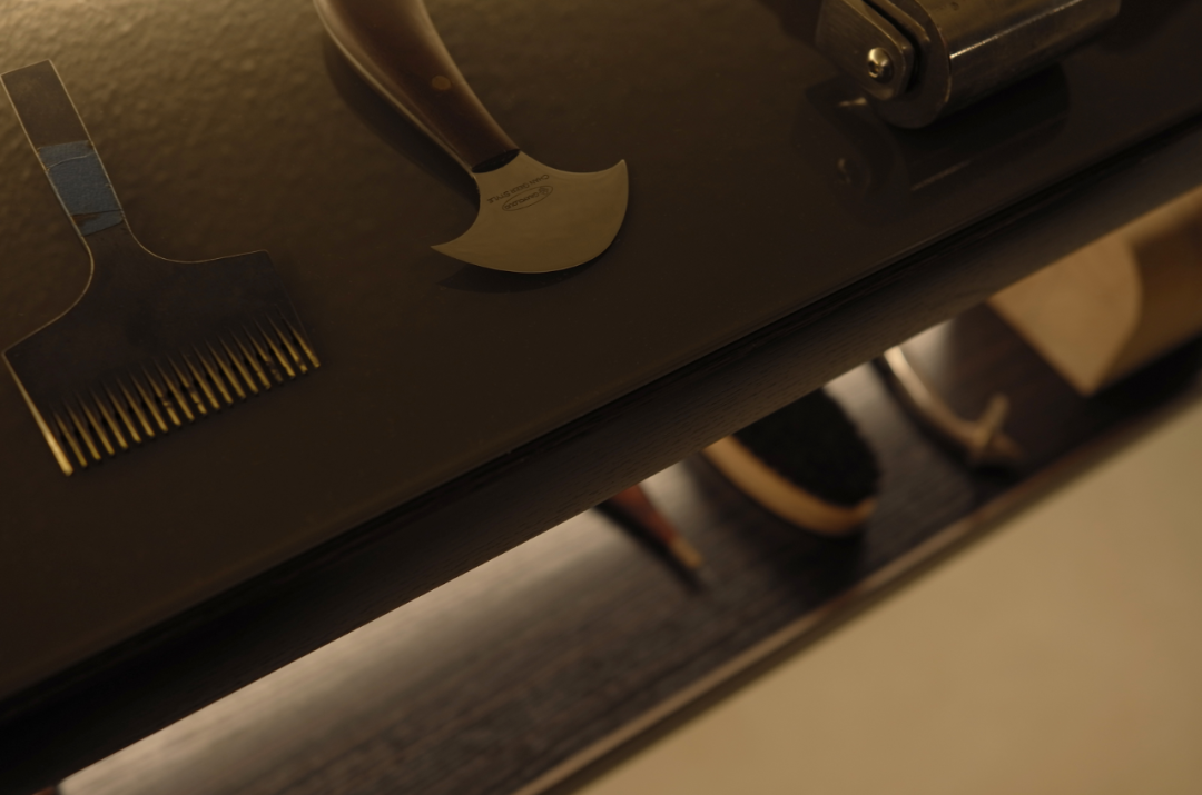 LA LUCE 买手店 · 梧桐树下的光影艺术与手工皮具的完美结合丨中国上海丨一間白-35