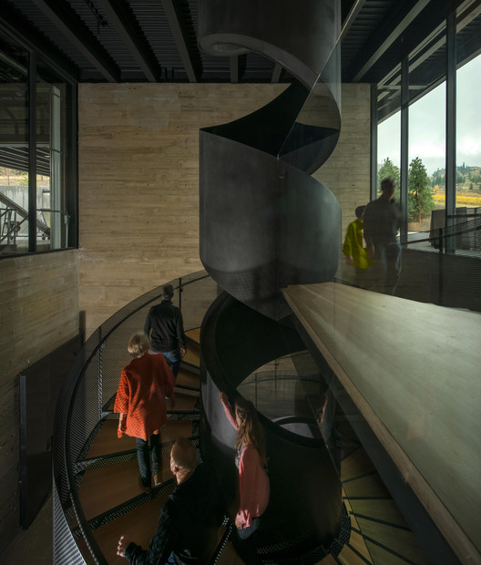 马丁巷酒庄·冯·曼德尔家族的重力酿酒传奇-7