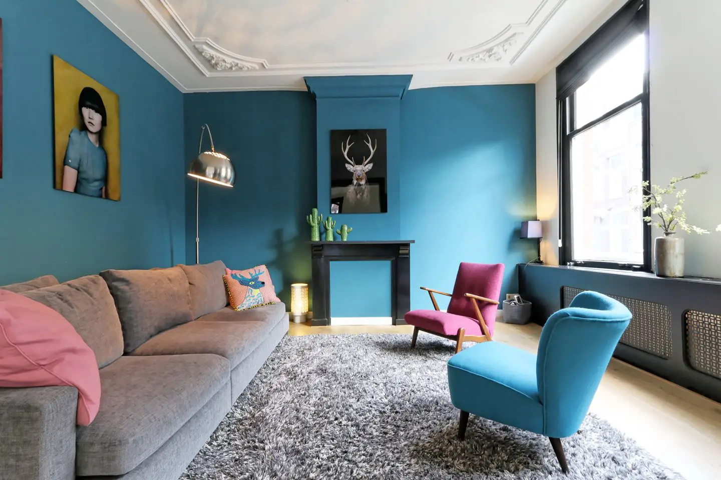 阿姆斯特丹 1897 年老建筑里的彩色魅力公寓-5