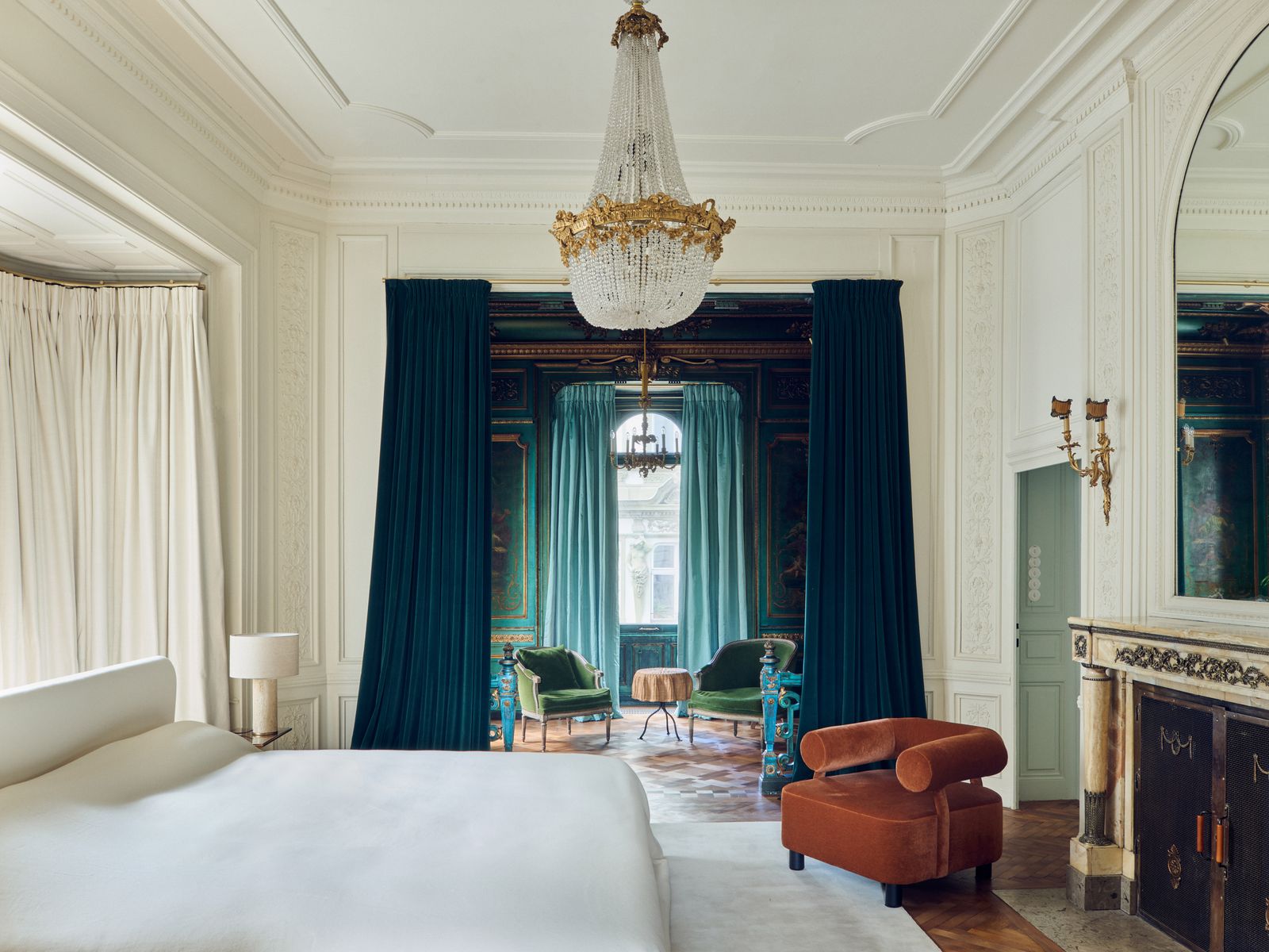 维也纳城市宫殿400平公寓翻新项目丨奥地利维也纳丨Laura Karasinski-17