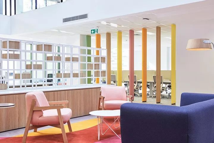 澳大利亚 TBS 慈善总部,彩虹色调打造活力空间-9