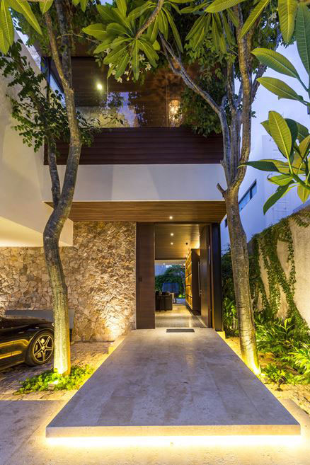 Wonderful House with Open Spaces Designed by the Architectural Firm R79 in Mexico-56