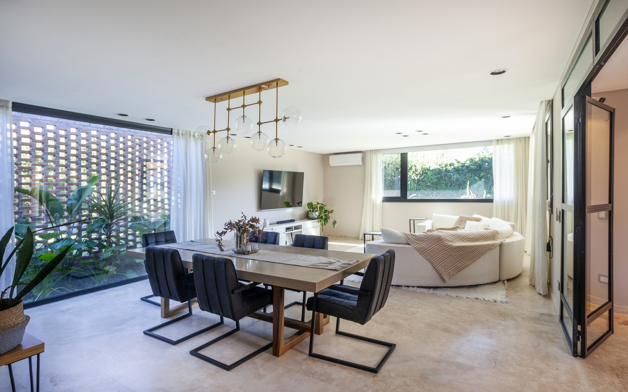 砖房丨阿根廷丨Lattes Salinas Arquitectos-12