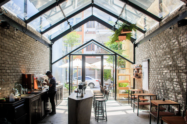 越南丹南 85 设计 Brewman 咖啡店-33