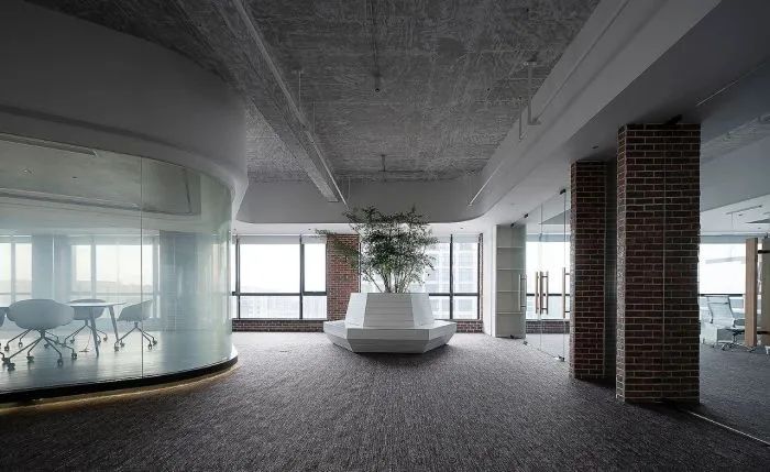 黑白交接的理性与感性 · 律师事务所的现代设计丨陆槛槛空间设计-23