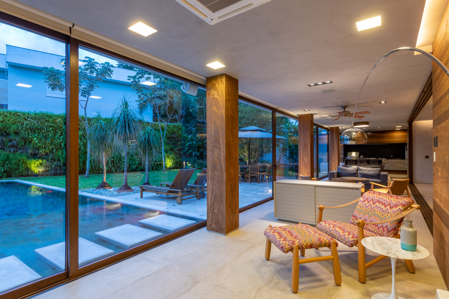 里约热内卢 Claro 之家——现代简约风格典范-34