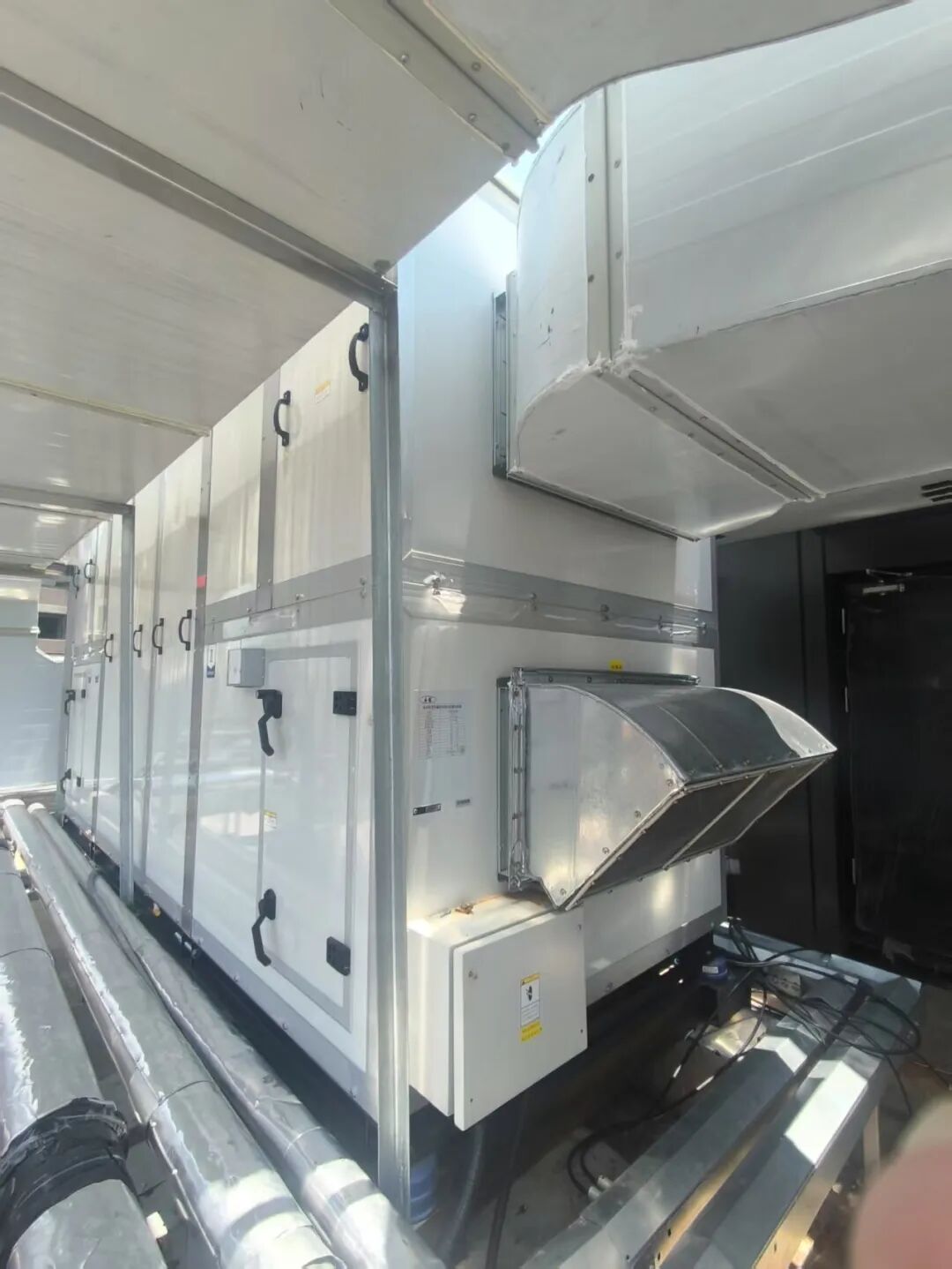 绿色可持续更新|“光储直柔”技术在沪上首个既有建筑超低能耗改造案例中成功实践-31