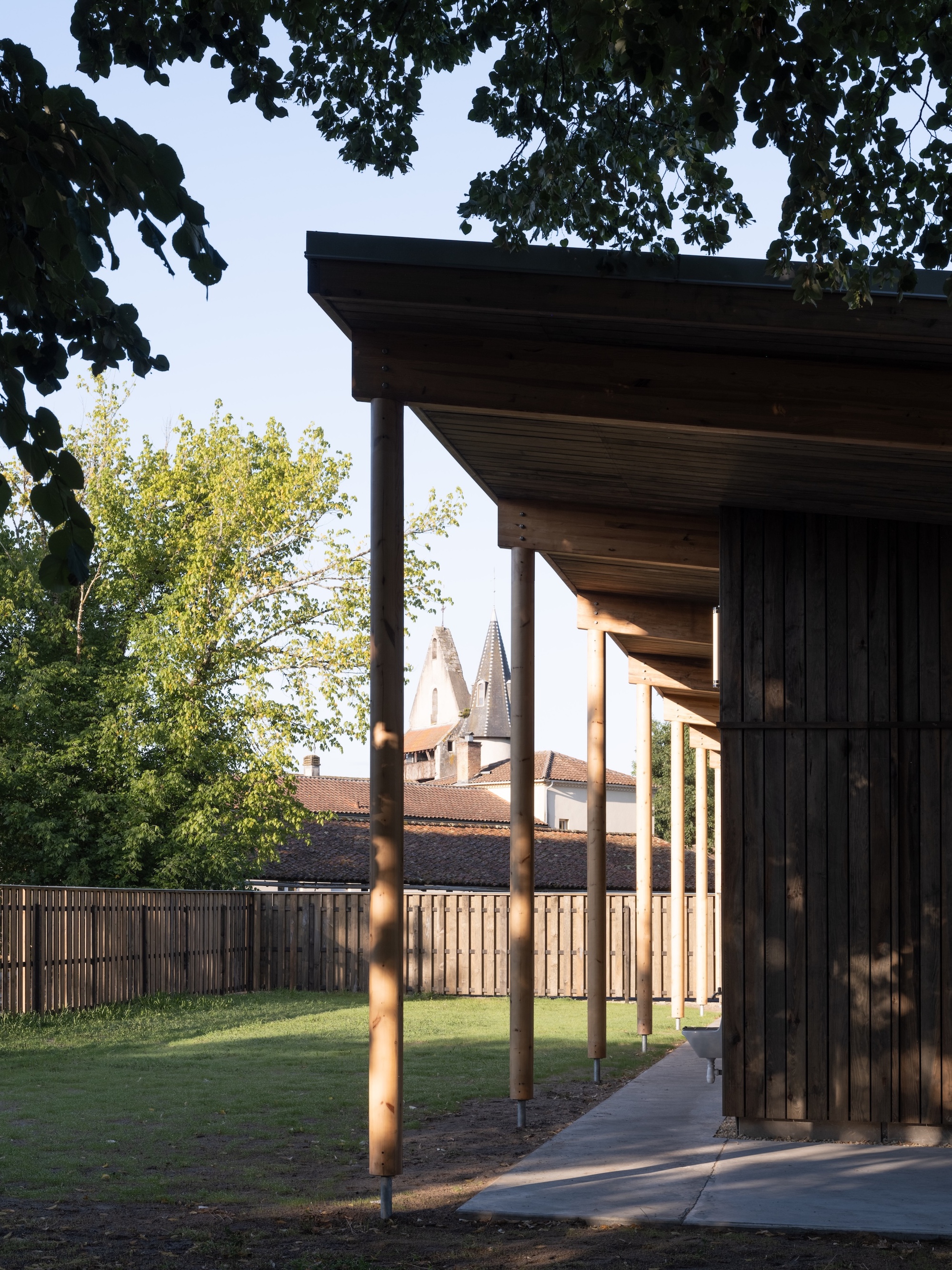 La Pinede Elementary School and Multi-Purpose Hall / ZW/A zweyacker & associés-26