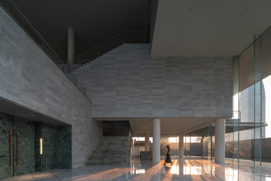 东莞悦府城市展厅丨中国东莞丨水相设计-18