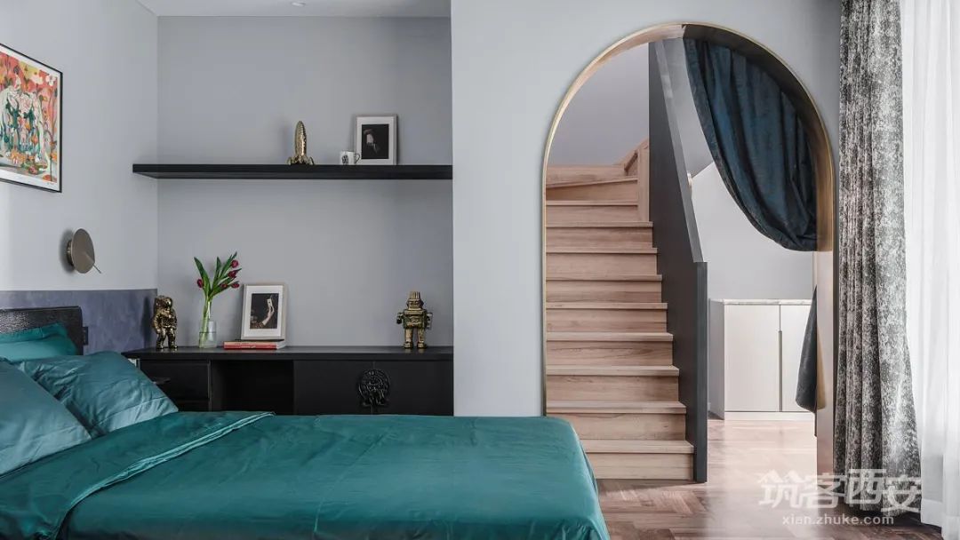 极致黑韵,红杉·陈醉打造西安 360㎡顶跃艺术宅-87